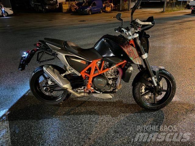 KTM 690 DUKE Other trucks