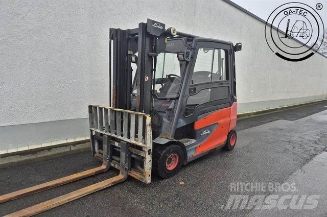 Linde E25/600 HL Electric forklift trucks
