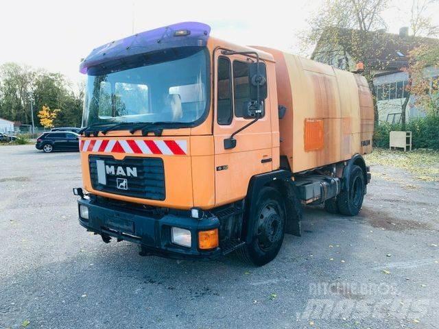 MAN 14.152 Sweeper trucks