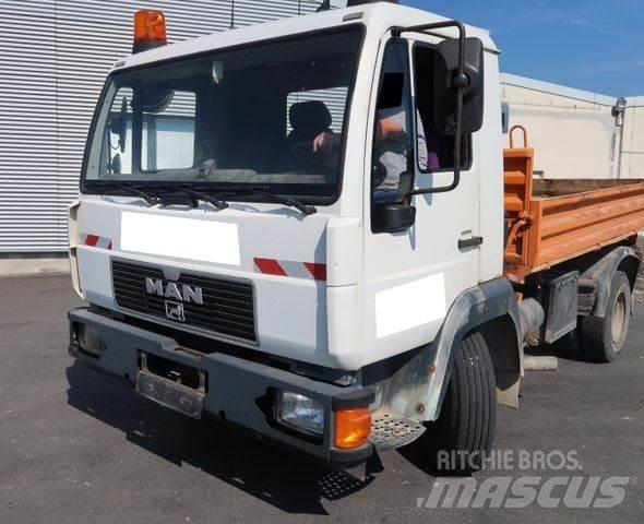 MAN 8.224 FK 4x2 Tipper trucks