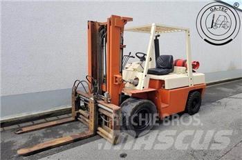 Nissan BF03A35U LPG trucks