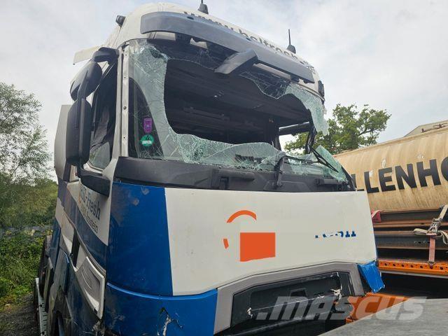 Renault T 440 Prime Movers