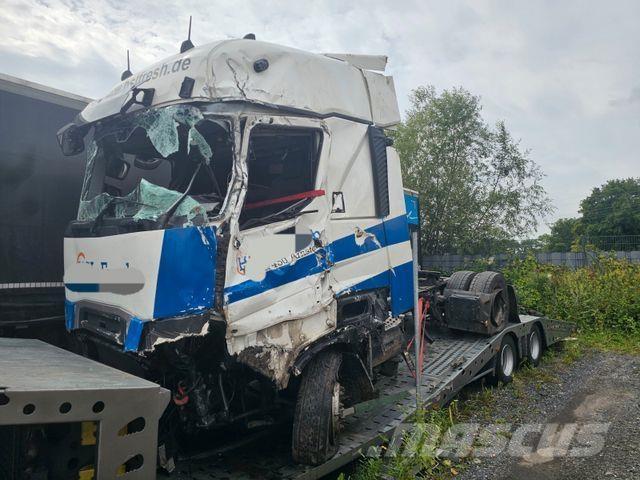 Renault T 440 Prime Movers