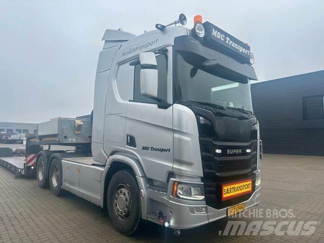 Scania R 730 V8 6x4 Prime Movers