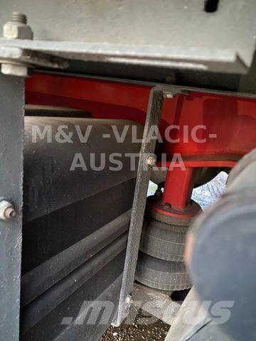 Schwarzmüller Mega Curtain sider semi-trailers