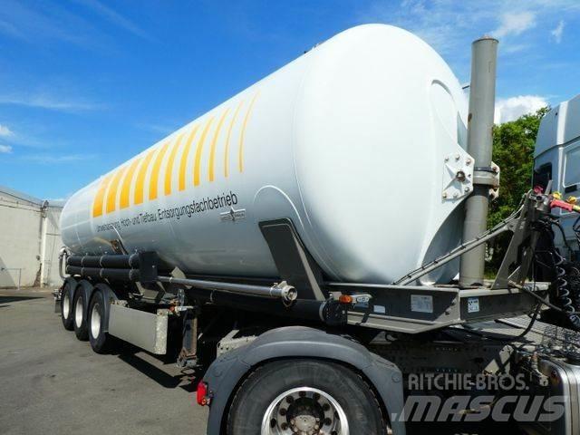 Spitzer SK 2753 CAL Tanker semi-trailers