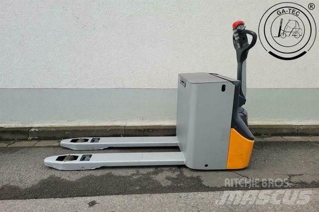 Still ECU 16 Low lift order picker