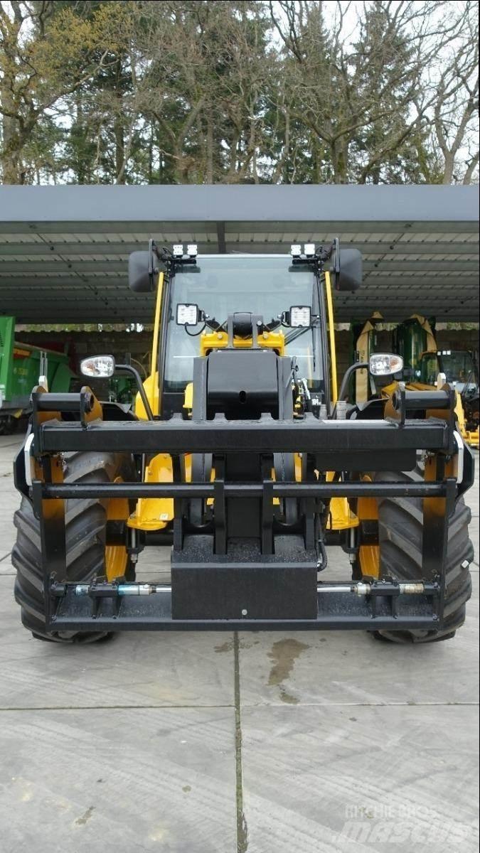 JCB TM 320 S Telescopic handlers