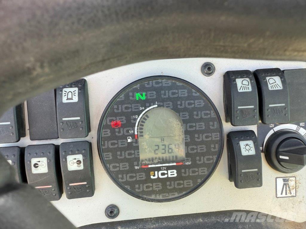 JCB  Other rollers