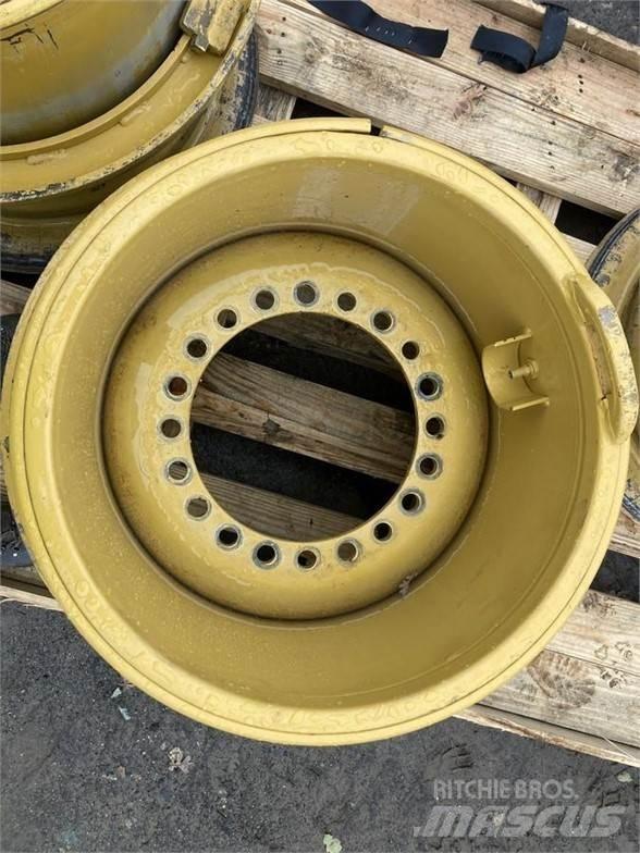 CAT 966M Tyres, wheels and rims