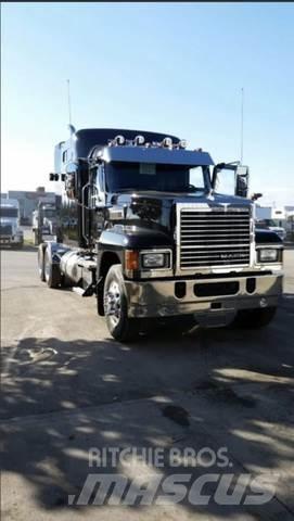 Mack CHU Prime Movers