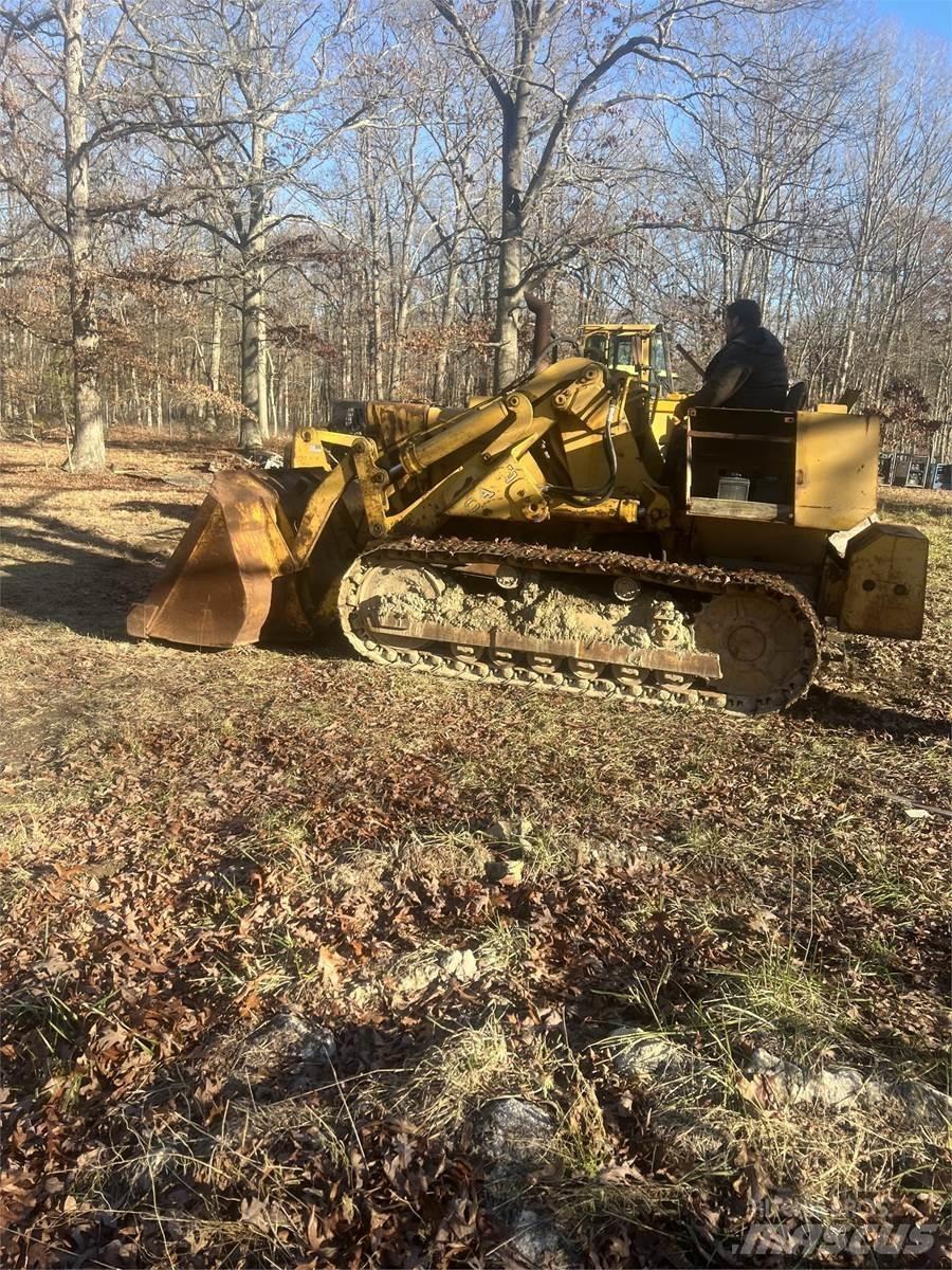 CASE 1150 Crawler dozers
