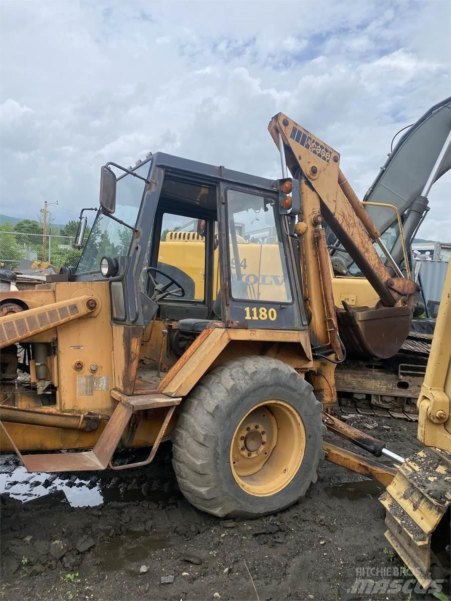 CASE 580C Backhoe
