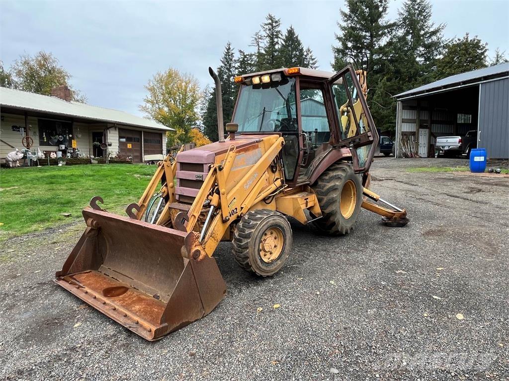 CASE 580K Backhoe