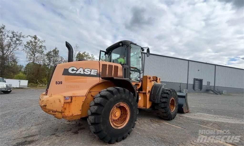 CASE 821F Wheel loaders