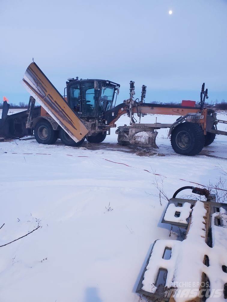 CASE 885B Graders