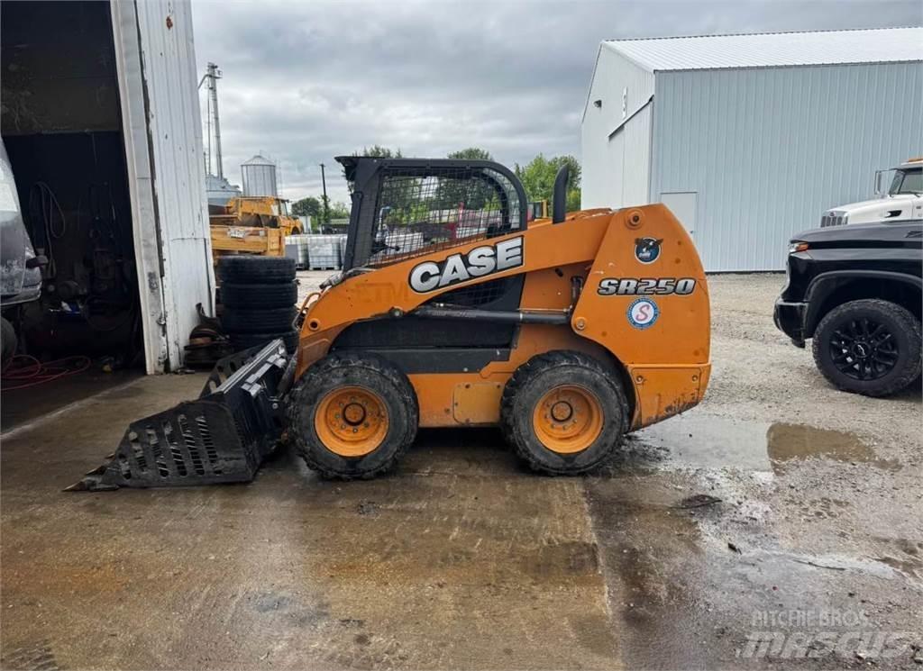 CASE SR270 Skid steer loaders