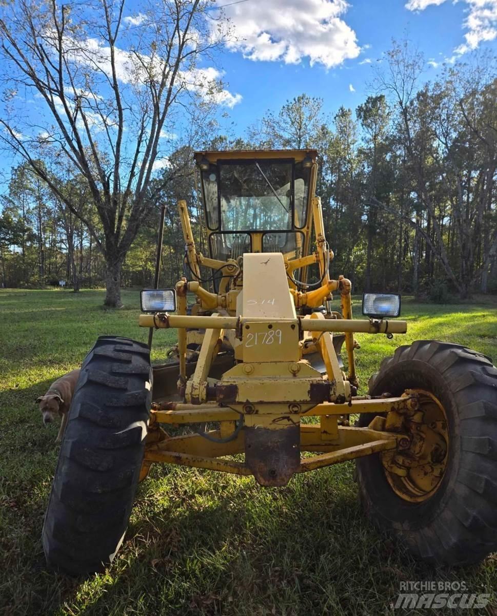 CAT 120G Graders