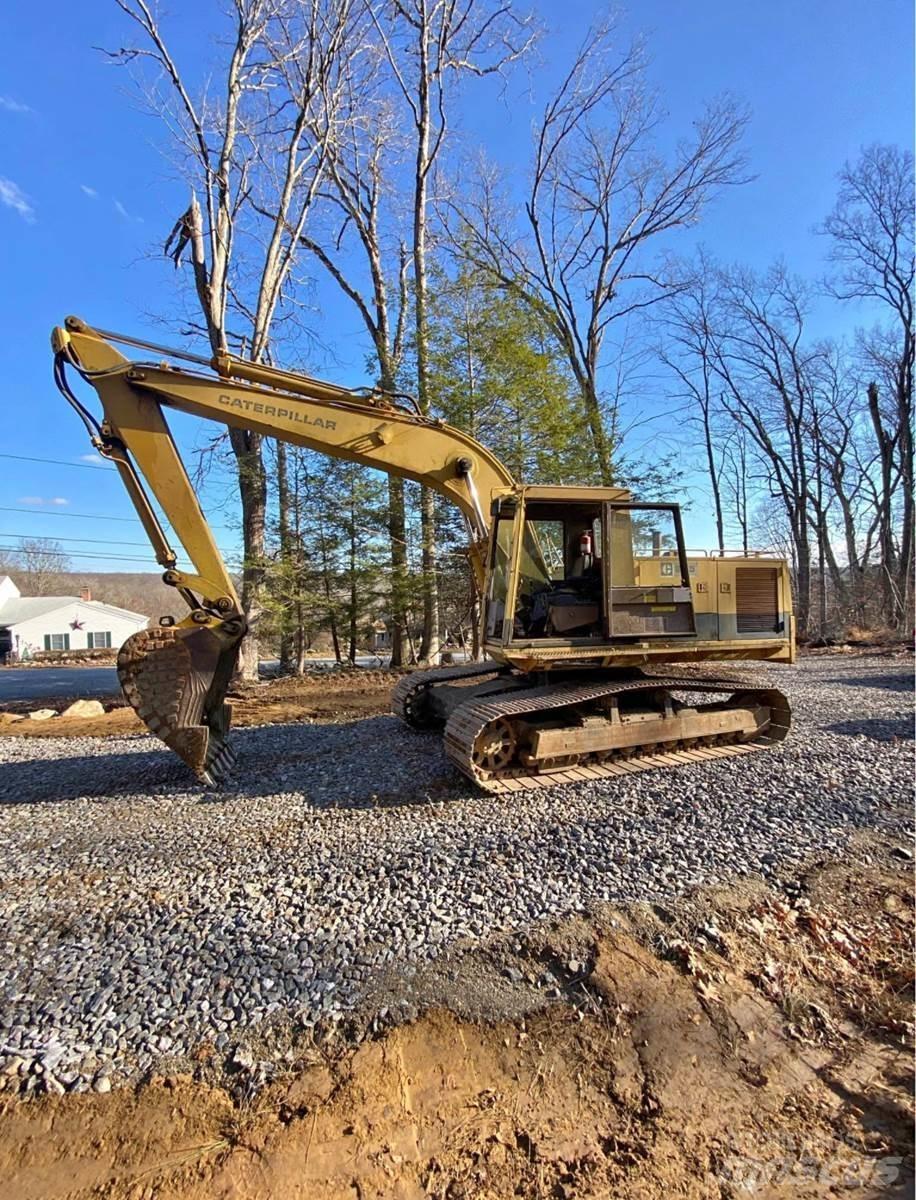 CAT 225 Crawler excavators