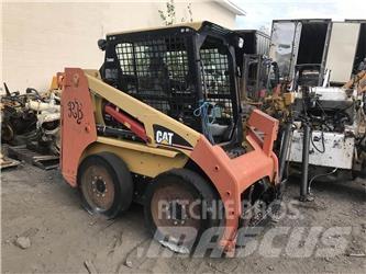 CAT 226B Skid steer loaders