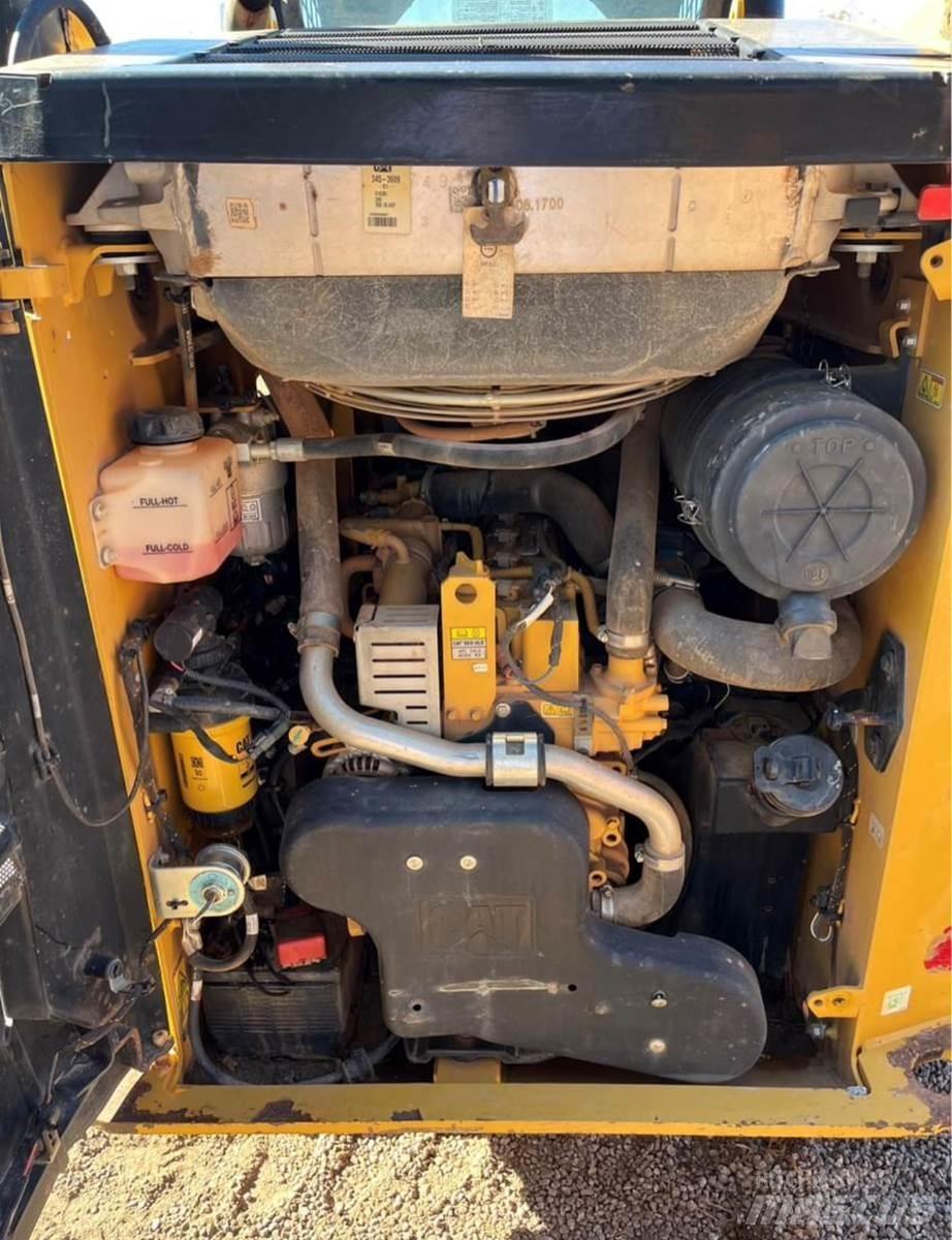 CAT 259D Skid steer loaders