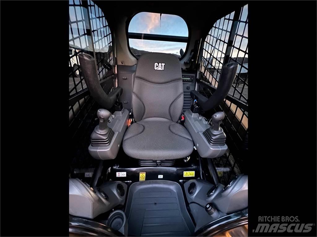 CAT 259D3 Skid steer loaders