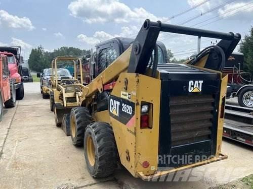 CAT 262D Skid steer loaders
