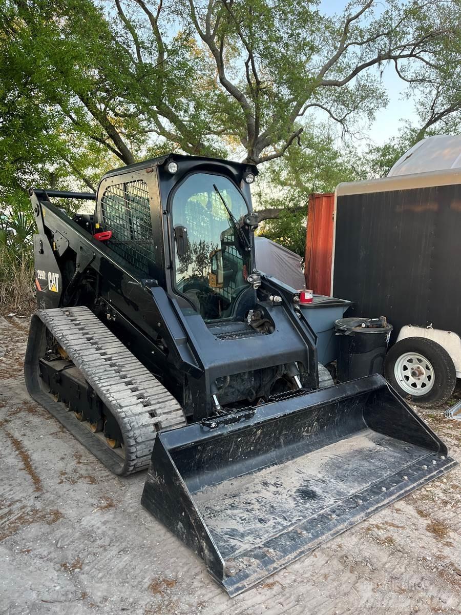CAT 299D2 Skid steer loaders