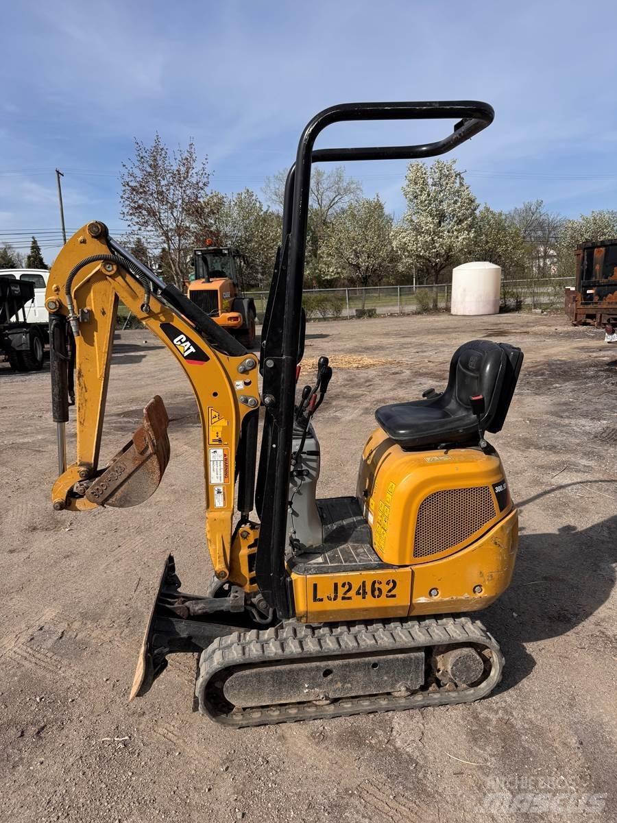 CAT 300.9D Mini excavators < 7t (Mini diggers)