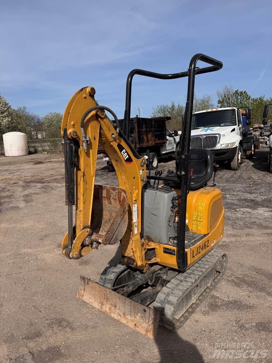 CAT 300.9D Mini excavators < 7t (Mini diggers)