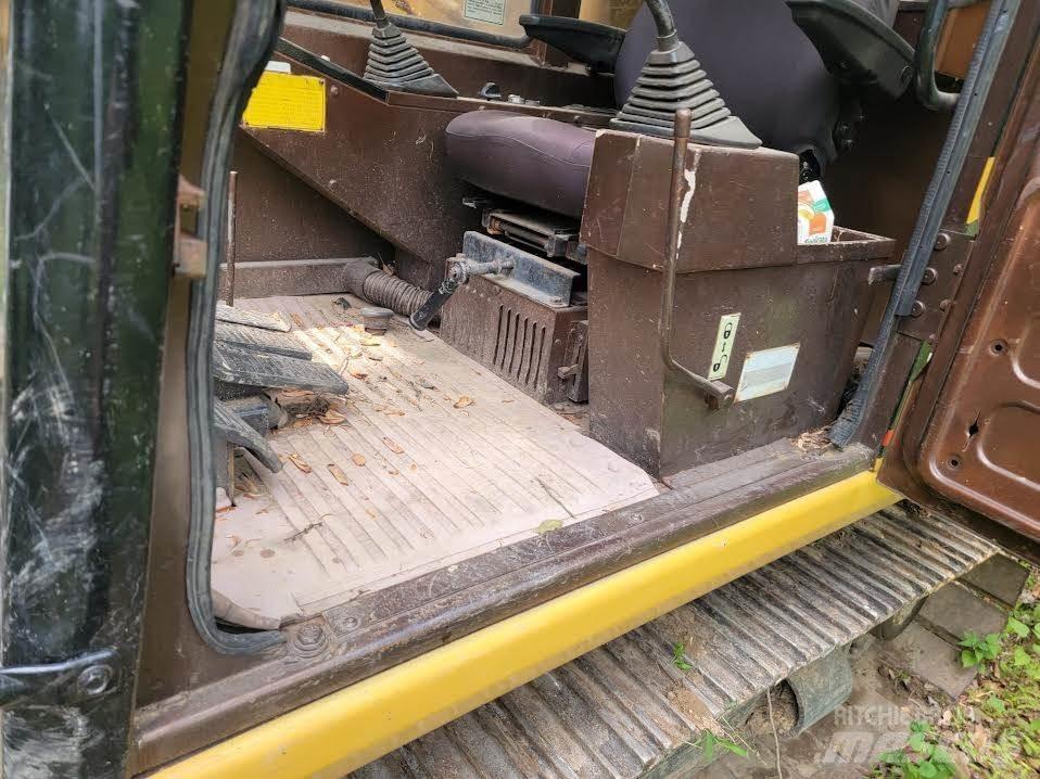 CAT 307 Crawler excavators