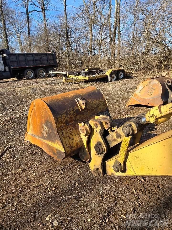 CAT 315CL Crawler excavators