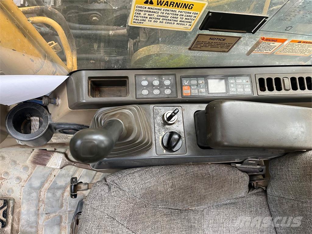 CAT 315CL Crawler excavators