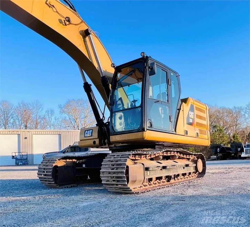 CAT 320 Crawler excavators