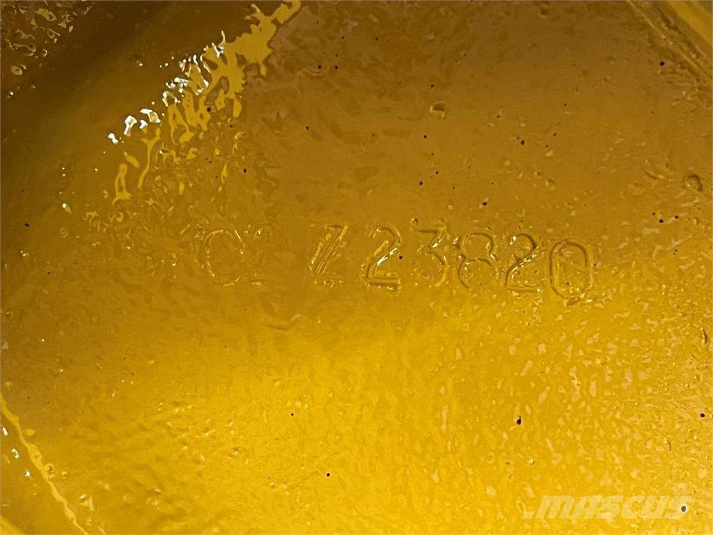 CAT 3208T Engines
