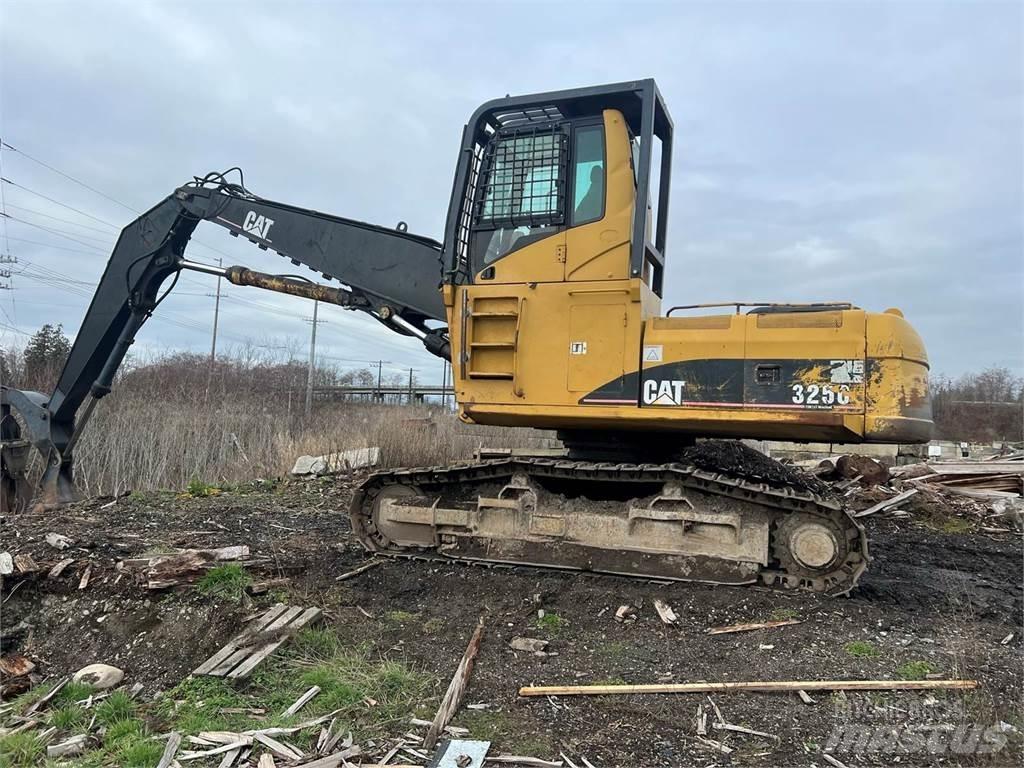 CAT 325C Knuckle boom loaders