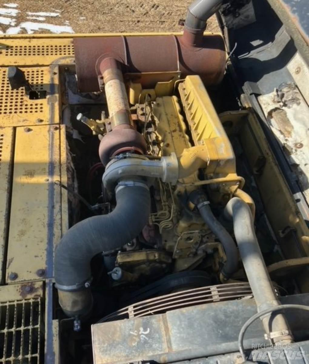 CAT 330L Crawler excavators