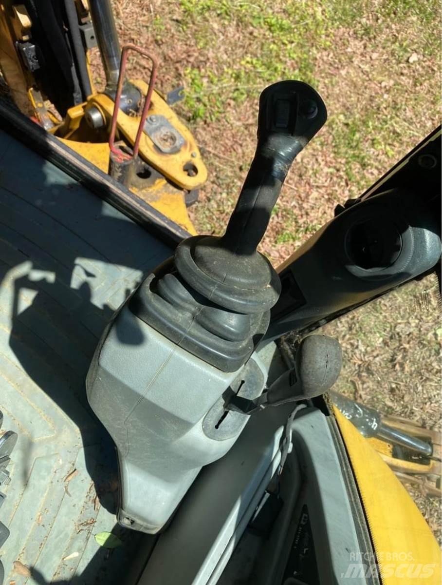 CAT 420E Backhoe