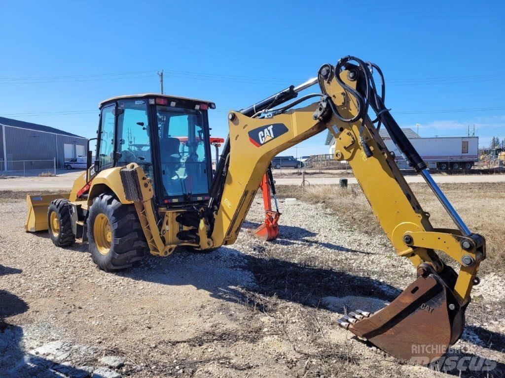 CAT 420F2 Backhoe