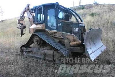 CAT 517 Skidders
