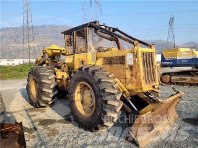 CAT 518 Skidders