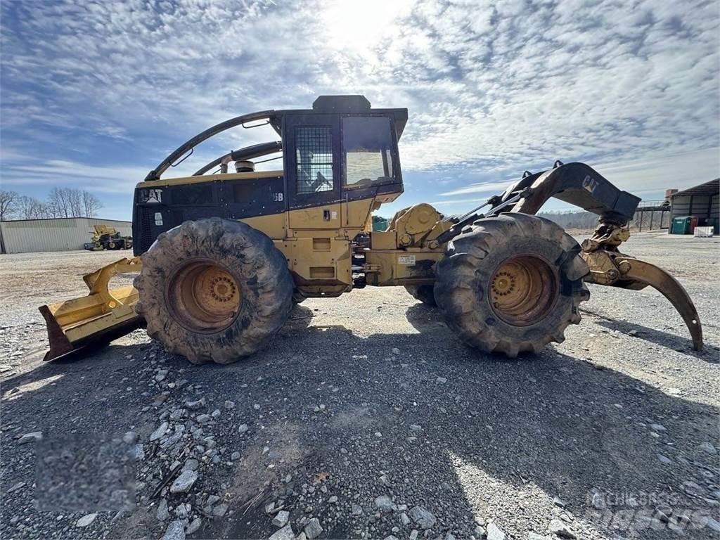 CAT 525B Skidders