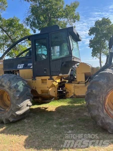 CAT 525C Skidders
