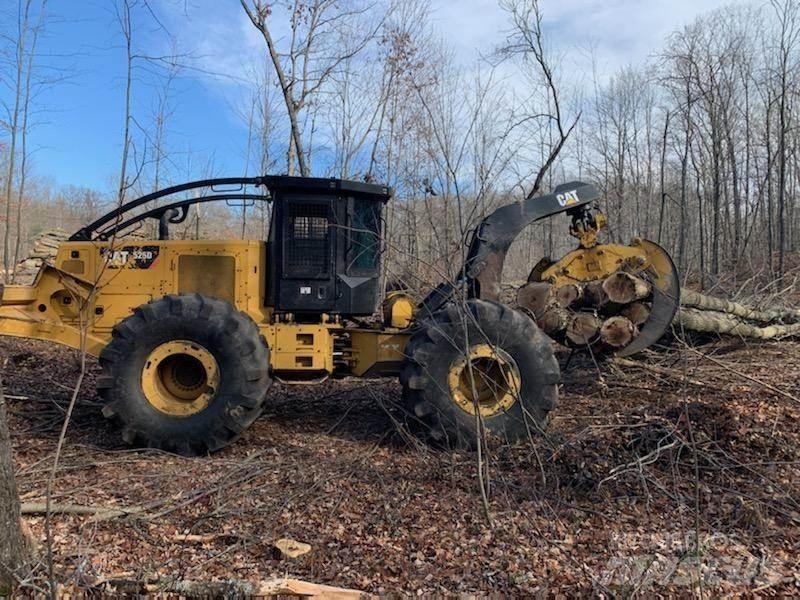 CAT 525D Skidders
