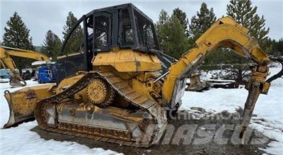 CAT 527 Skidders