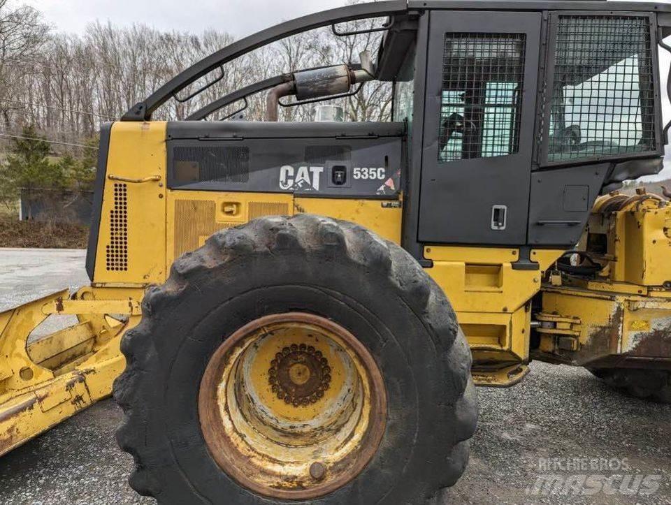 CAT 535C Skidders