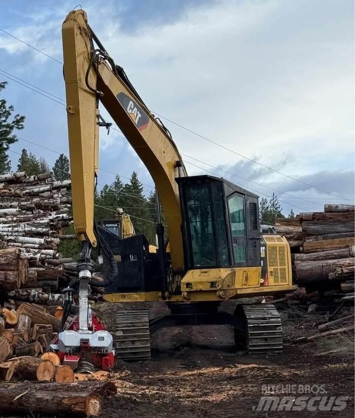 CAT 538 Cranes and loaders
