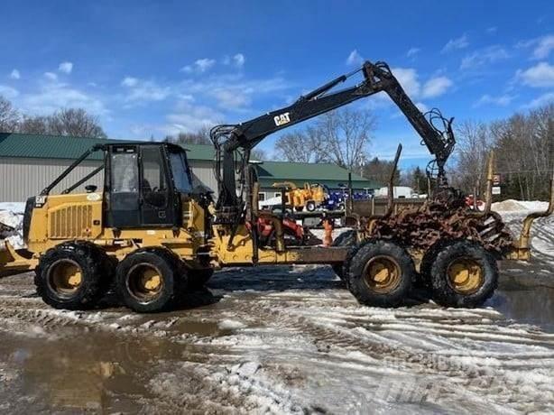 CAT 574 Forwarders