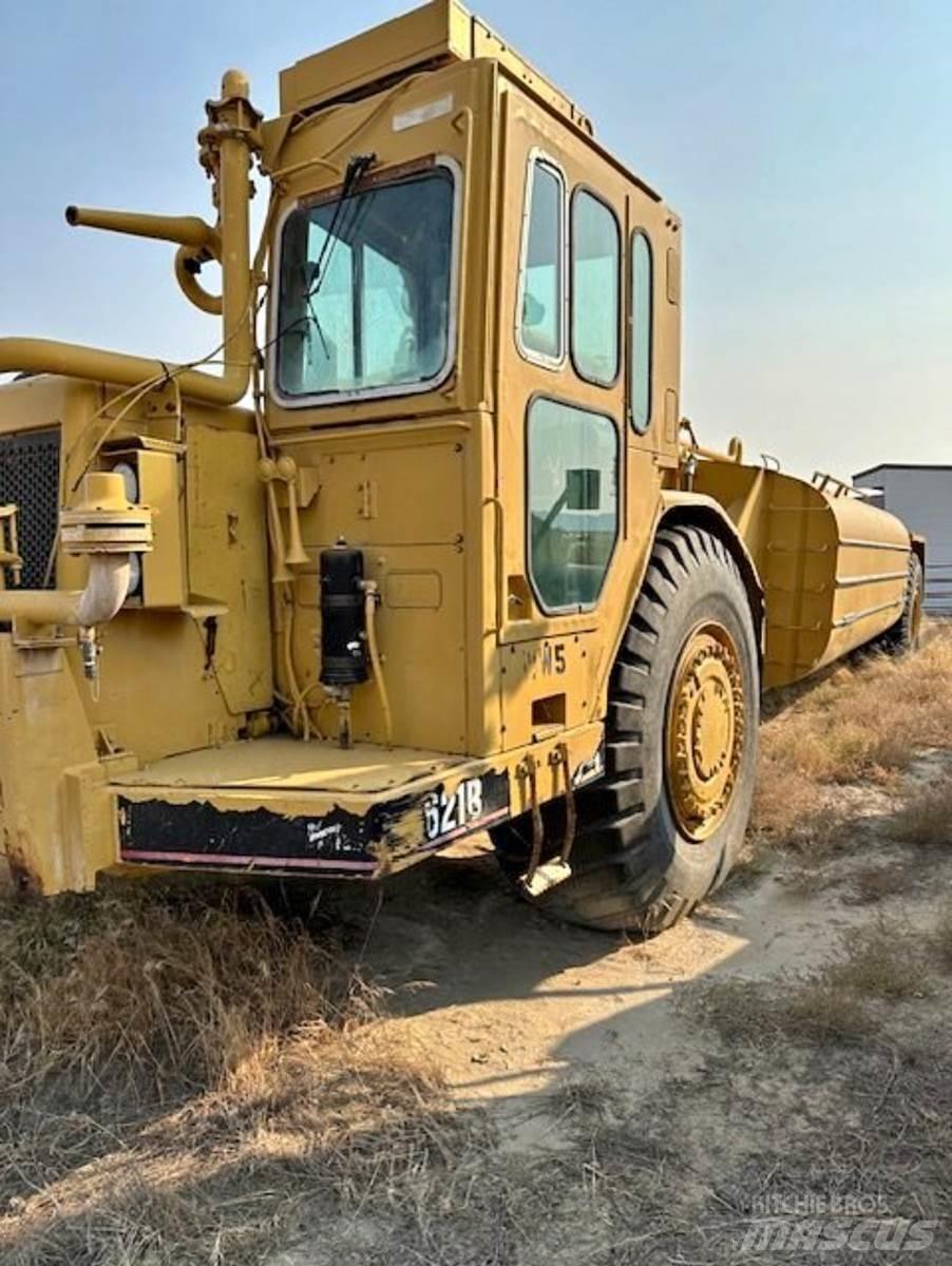 CAT 621B Water bowser