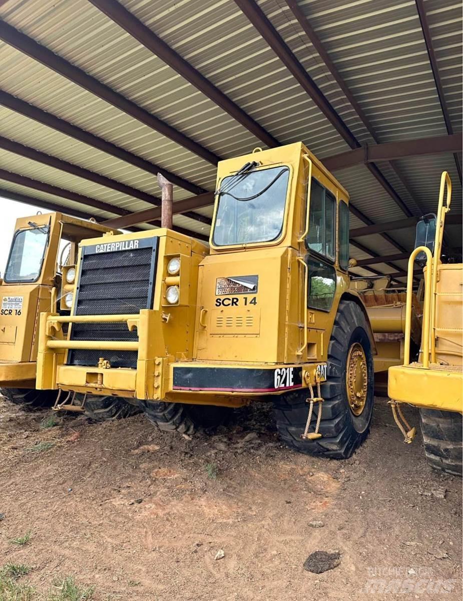 CAT 621E Scrapers